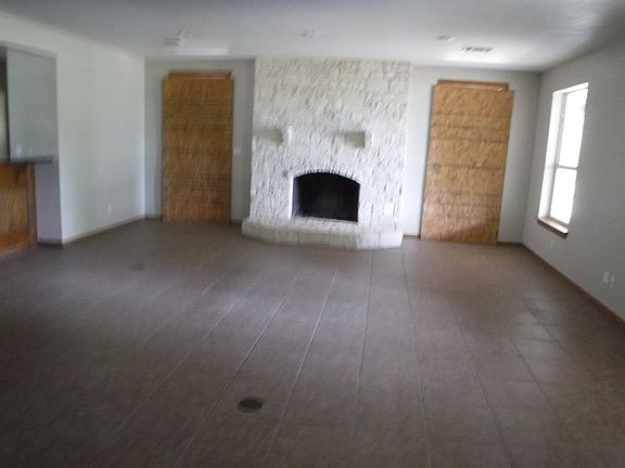 3rd image of 1260 Private Road 4055