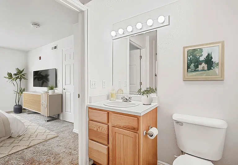 Rose Cove Apartment Homes — Photo 22