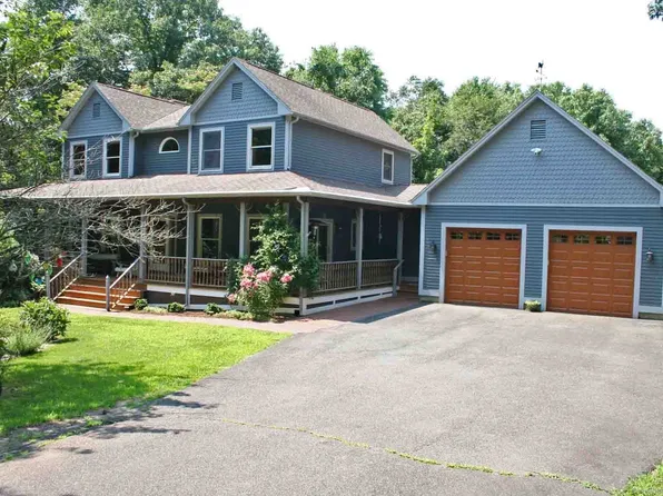 14 Jobs Pond Road, Portland, CT 06480