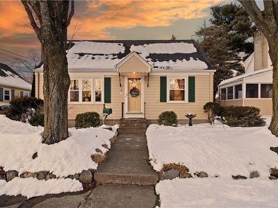 57 Delway Rd, Cranston, RI, 02910