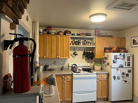 Kitchen from entryway.