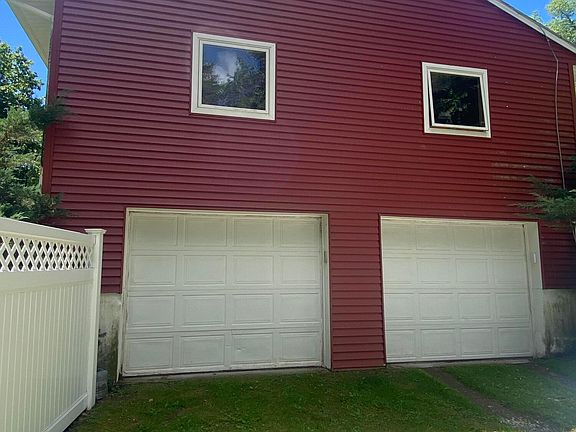 3rd image of 179 Sloan Rd