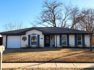 642 Ferguson Dr, Lewisville, TX 75057