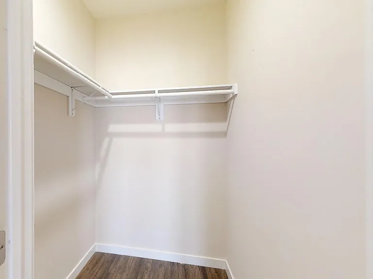 1203 W Gardena Blvd #C — Photo 11