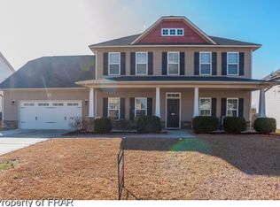 109 Birch Ave, Spring Lake, NC 28390