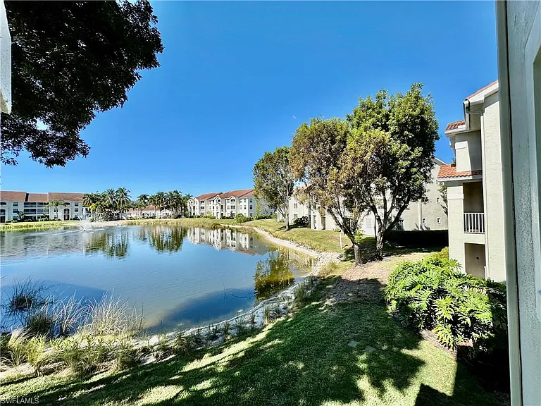 4700 Saint Croix Ln #335 — Photo 4