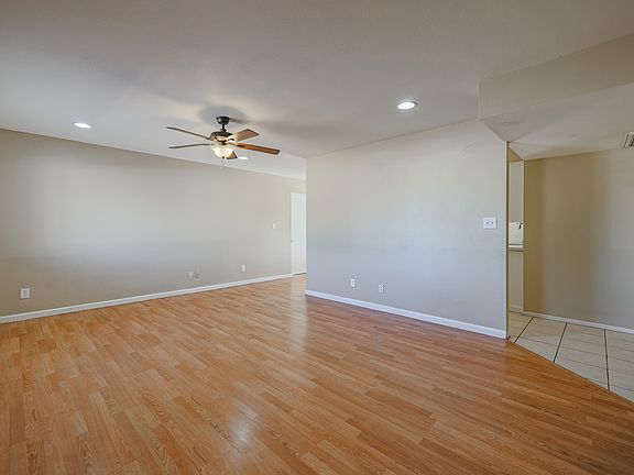 5th image of 3739 W El Caminito Dr