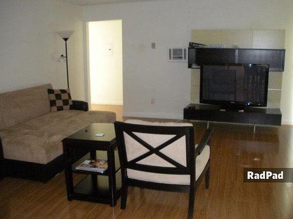 2nd image of 1250 S Saltair Ave APT 105