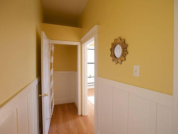 5th image of 305 2nd Ave APT 2