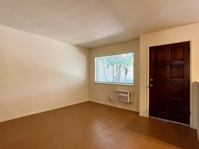Morro Garden Apartments — Photo 26