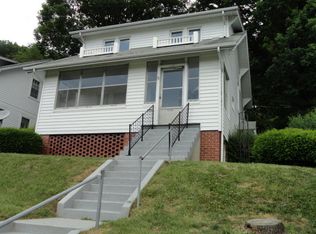 1320 Montclair St, Bluefield, WV 24701