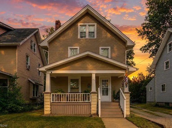 77 Devonshire Dr, Akron, OH 44312
