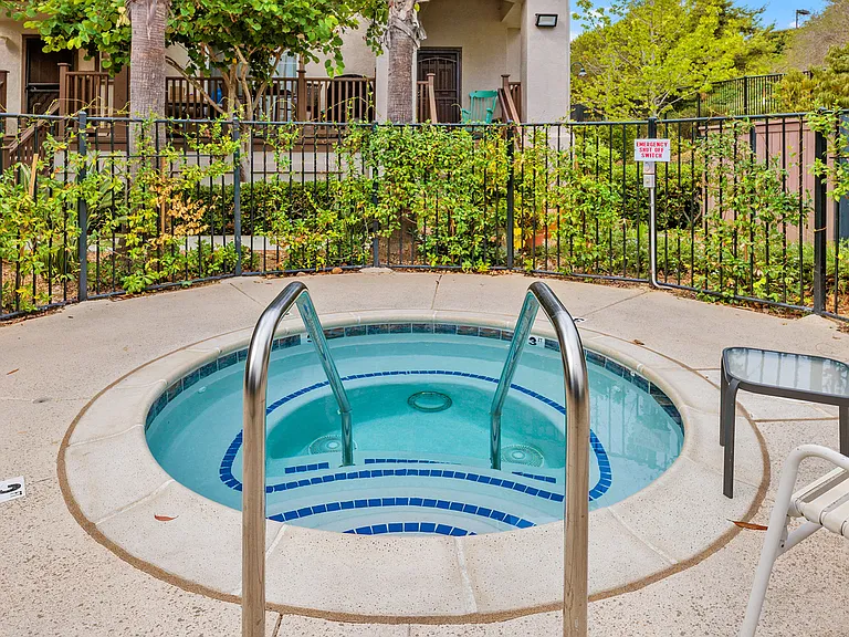 10348 Wateridge Cir #311 — Photo 31
