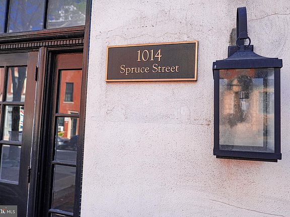 2nd image of 1008 Spruce St APT 22