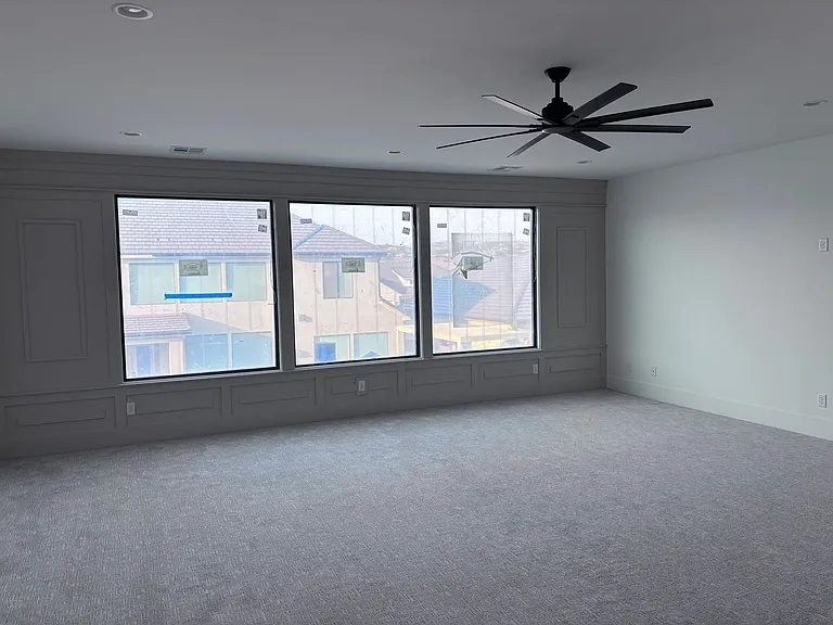 2688 E Rosedale Dr — Photo 15