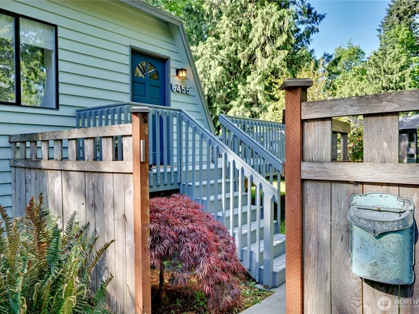 6455 NE Brigham Road, Bainbridge Island, WA 98110