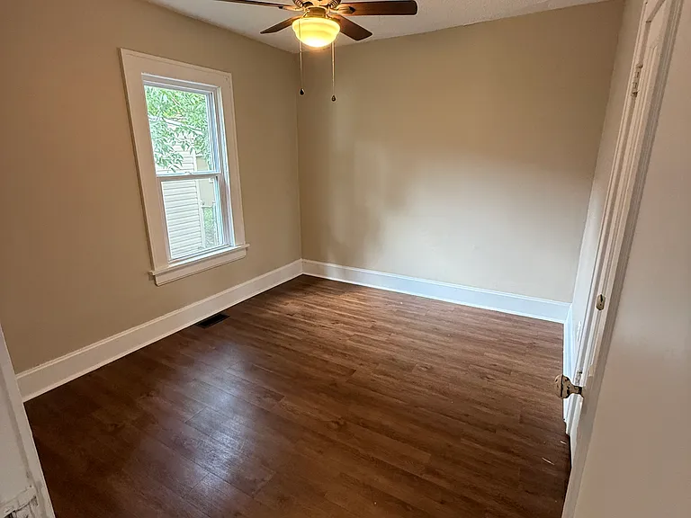 1012 S Fort Ave — Photo 9