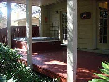 3rd image of 8501-A Cima Oak Ln
