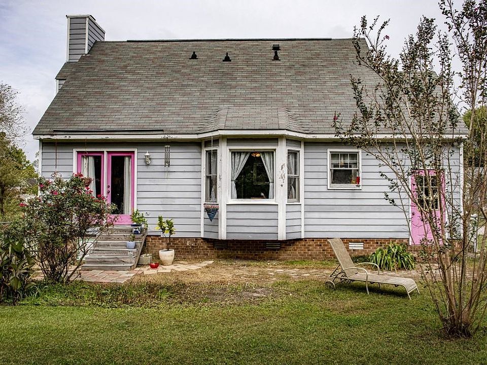 212 Pineview Dr, Zebulon, NC 27597 Zillow