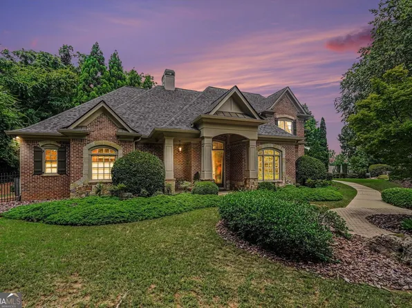 8054 Kenstone Ct, Sandy Springs, GA 30350
