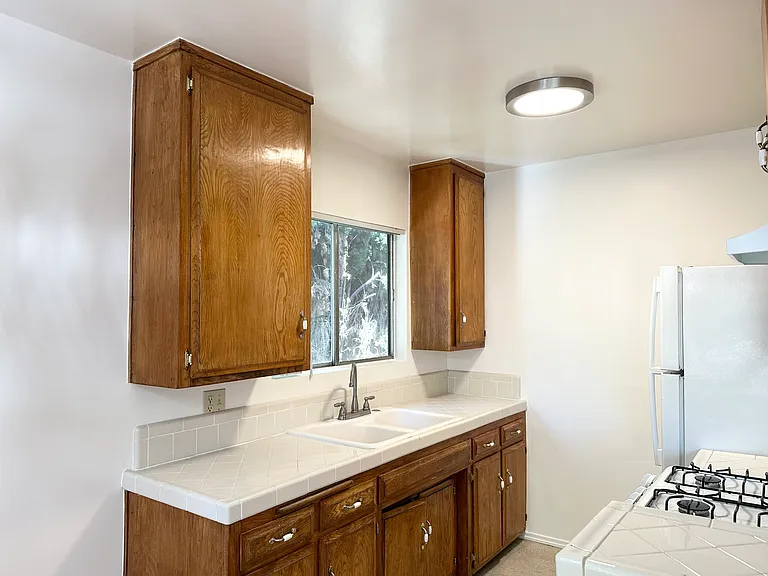 8530 Melvil St #4 — Photo 4