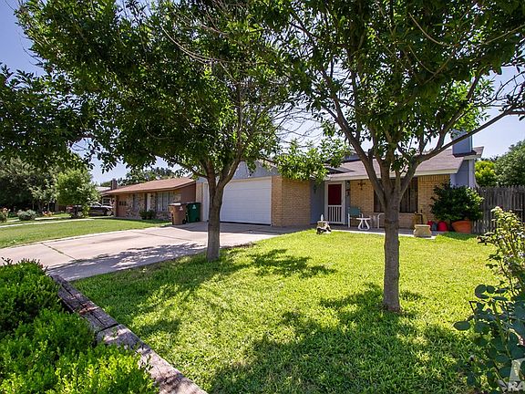 2nd image of 1202 Nicole Ln