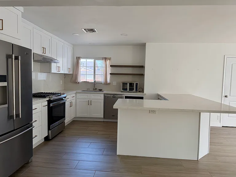 El Azul Cir — Photo 13