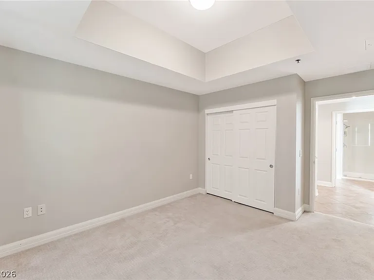 150 Las Vegas Blvd #1711 — Photo 31