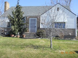 1420 S 1st St, Sunnyside, WA