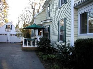 118 W Main St, Georgetown, MA 01833