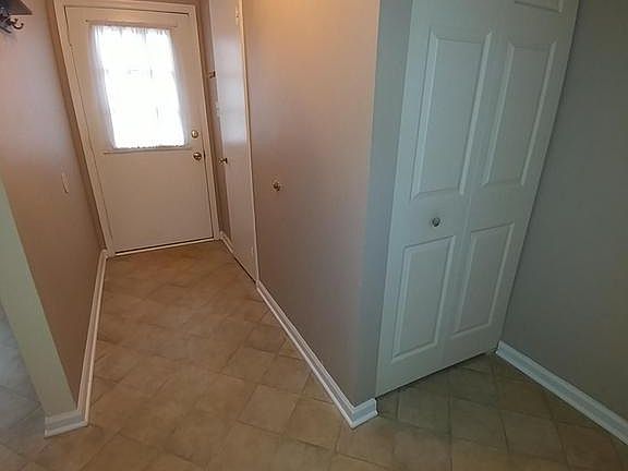 2nd image of 1471 Chatham Ct #48YD