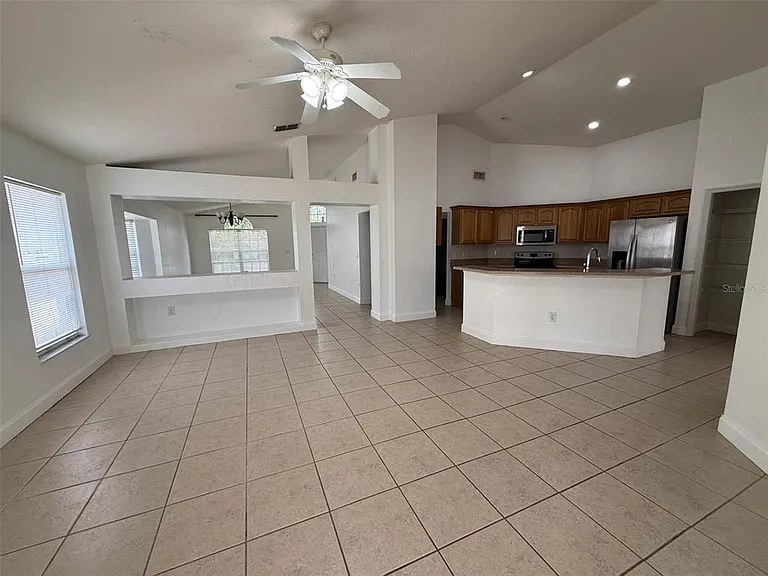 612 Heather Glen Loop — Photo 3