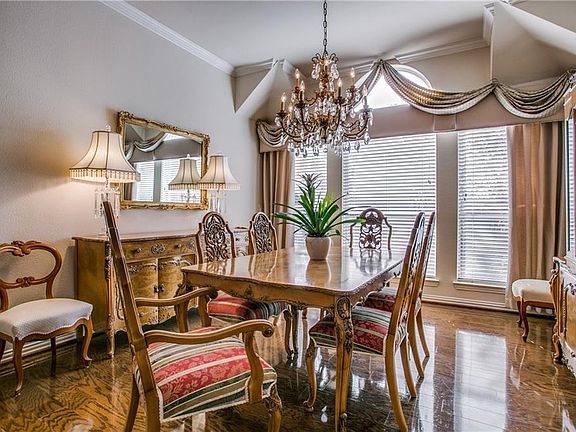 5th image of 914 Lake Point Cir