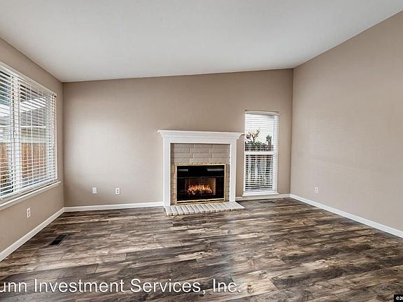 3rd image of 845 Glen Vista Dr