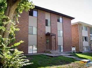 1327 D St #2, Lincoln, NE 68502