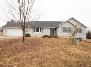 10380 Devereaux Rd, Parma, MI 49269