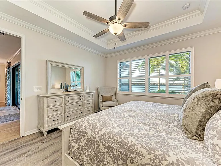 228 Maraviya Blvd — Photo 28
