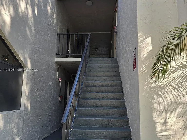 7925 SW 104th St #201-E — Photo 9
