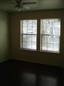 4th image of 706 N Stockton St