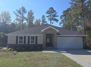 17 Vermont Dr, Petal, MS 39465
