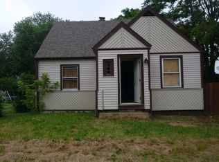 4005 Branch Rd, Flint, MI 48506