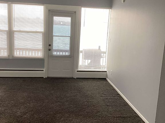 3rd image of 3392 Military St #7