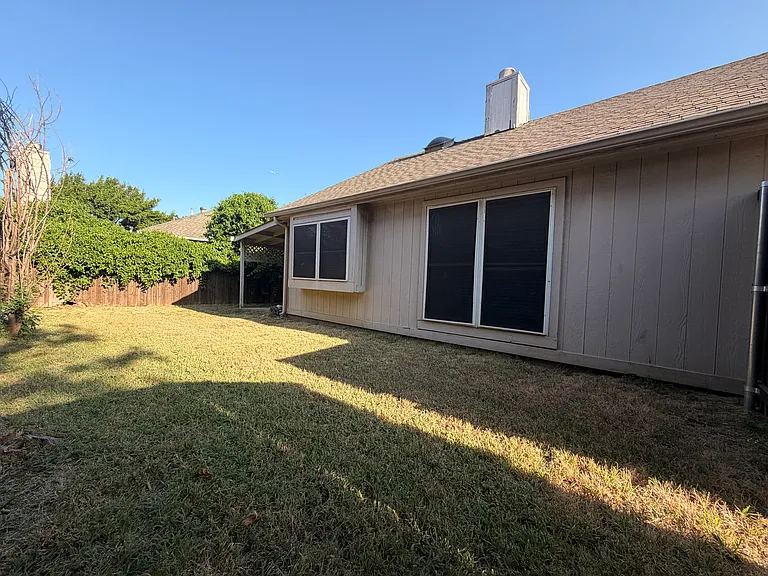 1334 Mimosa Ln — Photo 15