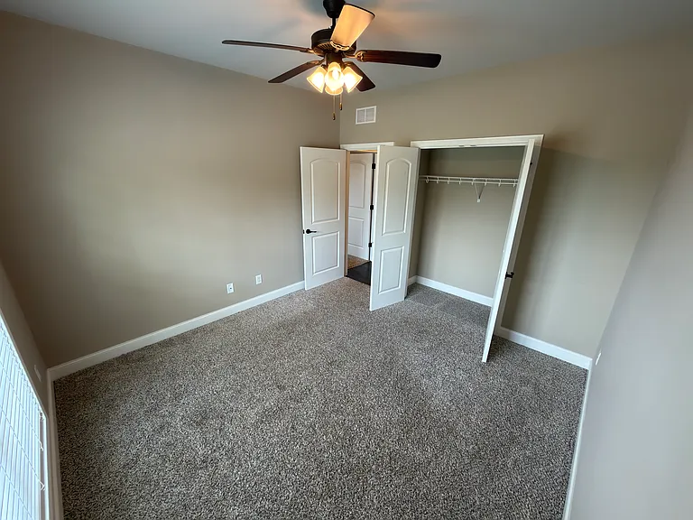 4201 Legacy Pointe St — Photo 22