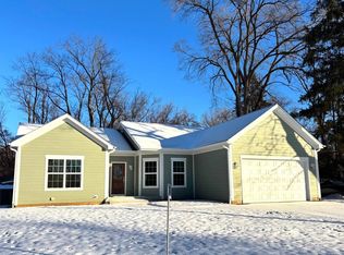 W3794 Beaver DRIVE, Lake Geneva, WI 53147