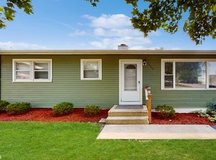 1223 Brentwood Dr, Round Lake Beach, IL 60073