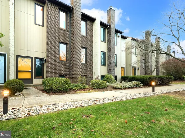 870 W Aaron Dr, State College, PA 16803
