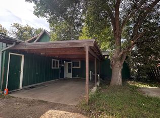 2000-2002 8th St NW, Minot, ND 58703