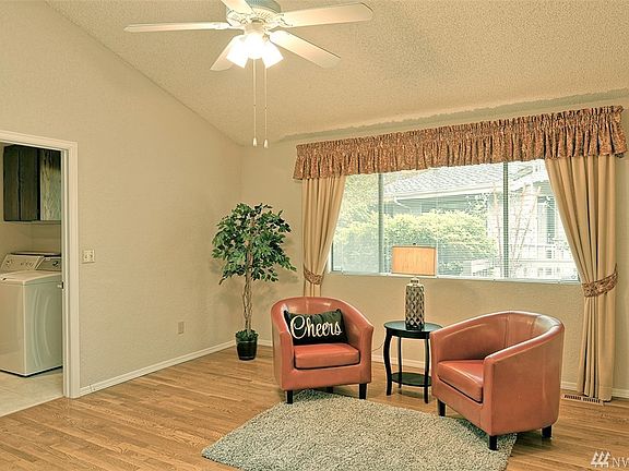 3rd image of 15825 Village Green Dr Unit 15