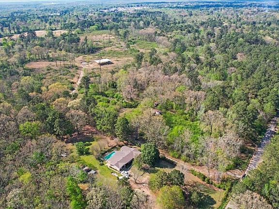 4th image of 481 Pine Lake Rd